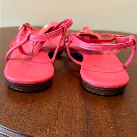 Kate Spade  sandals bright coral/pink
Leather/patent leather flowers  size 8
EUC - Picture 6 of 8